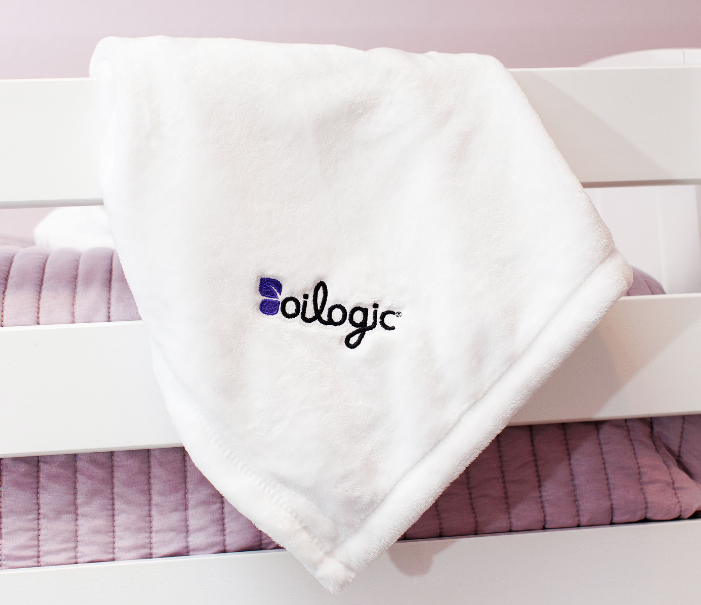 Oilogic Snuggled Up Blanket